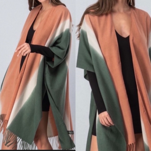 Sweaters - ℋ𝒫💐Fringed Boho Dyed Boho Poncho Cardigan